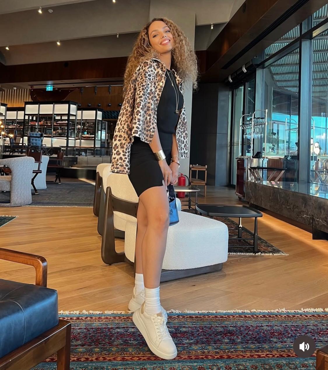 Gaziemir Escort – İzmir’de Sıcak, Güvenli ve Kaliteli Buluşmalar
